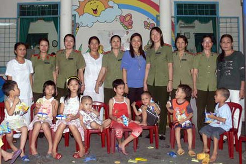 Mái ấm cho trẻ mồ côi trên đất Quảng Nam - ảnh 1