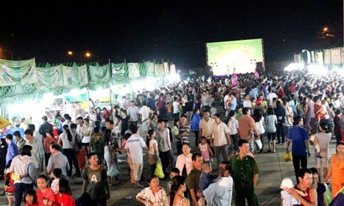 Khẳng định uy tín hàng Việt ở phiên chợ - ảnh 2