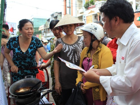 Đi chợ để được đổi hàng - ảnh 3