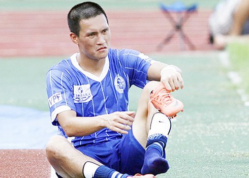 Đội bóng của bầu Kiên không hài lòng vụ Công Vinh - ảnh 1