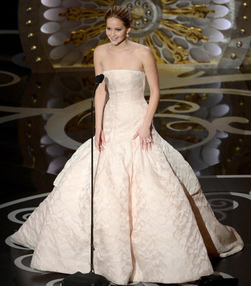 Những khoảnh khắc đáng nhớ của Oscar 85 - ảnh 13