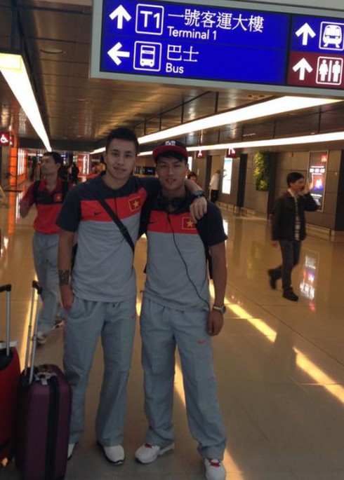 Các tuyển thủ Việt Nam vui vẻ dạo chơi Hong Kong - ảnh 4