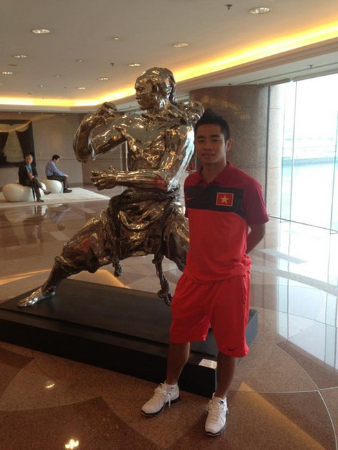 Các tuyển thủ Việt Nam vui vẻ dạo chơi Hong Kong - ảnh 6