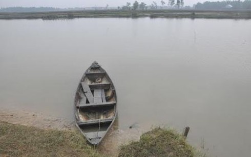 Lật ghe giữa suối, 2 người chết đuối - ảnh 1