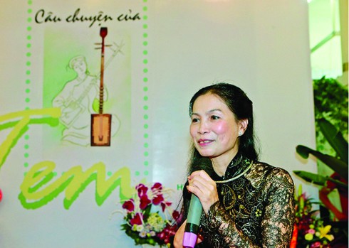 Gửi trọn tình yêu vào những mẫu tem về Bác Hồ - ảnh 1