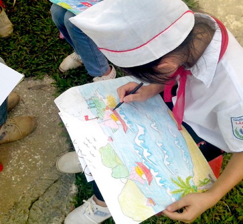 Khơi gợi tình yêu biển đảo quê hương cho học sinh - ảnh 1