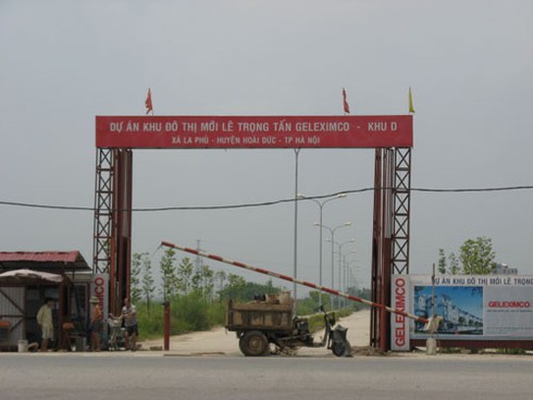 Cận cảnh điêu tàn của “siêu” dự án Geleximco Lê Trọng Tấn - ảnh 2