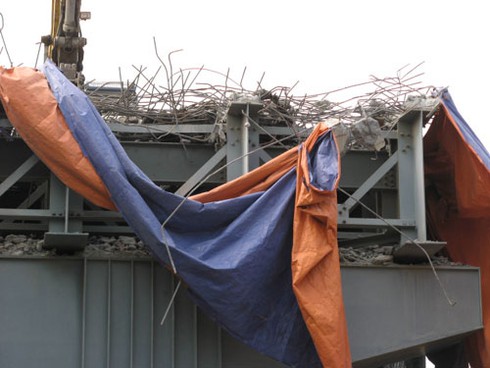 Đường vành đai 3: Vừa thông xe lại đập một số hạng mục để sửa chữa - ảnh 11