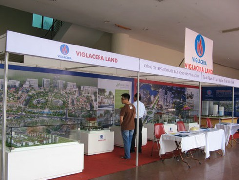 Khuyến mãi mạnh, hội chợ BĐS vẫn vắng như “chùa bà Đanh” - ảnh 3