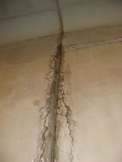 Hầm Kim Liên nứt vỡ hay chỉ rò rỉ nước? - ảnh 3