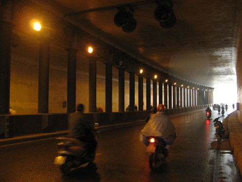 Hầm Kim Liên nứt vỡ hay chỉ rò rỉ nước? - ảnh 9