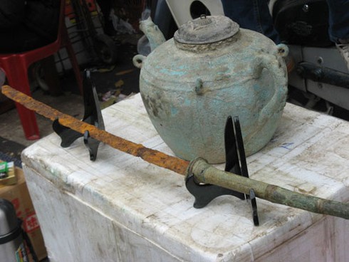 Chợ đồ cổ “độc nhất vô nhị” ở Hà Thành - ảnh 8