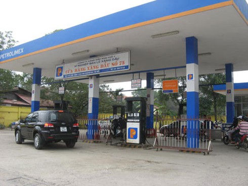 Hết hy vọng tăng giá, cây xăng nhộn nhịp trở lại - ảnh 4