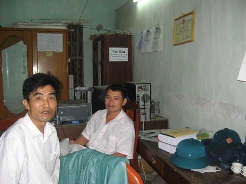 Hà Nội: Lội nước mưa trong phòng làm việc - ảnh 5