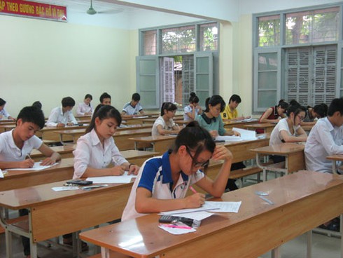 Bộ GD&ĐT bãi bỏ quy định cộng điểm cho Bà mẹ VN Anh hùng - ảnh 1