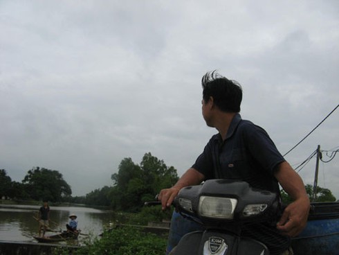 Bác bỏ tin đồn vỡ đê sông Nhuệ - ảnh 2