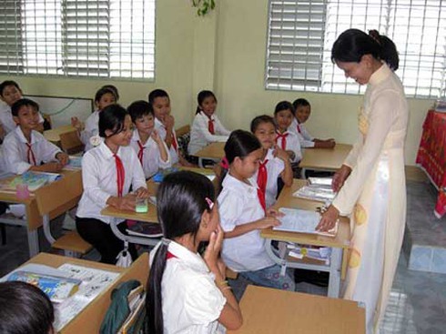 Hà Nội lập 20 đoàn thanh kiểm tra việc thu chi, dạy thêm - ảnh 1