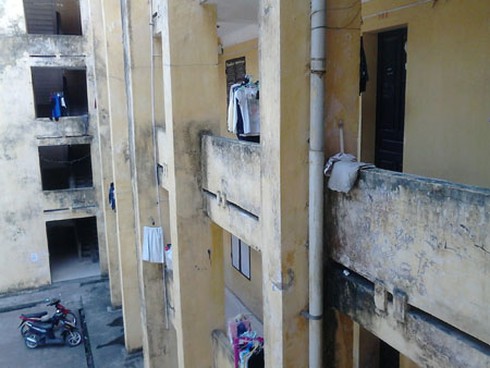 Toàn cảnh ký túc xá xập xệ nhất Hà Nội - ảnh 14