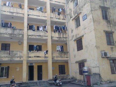 Toàn cảnh ký túc xá xập xệ nhất Hà Nội - ảnh 1