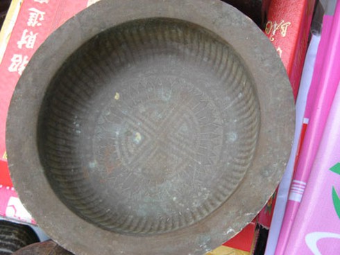 Ai có đồ cổ mang ra chợ “độc nhất” Hà Thành bán - ảnh 9