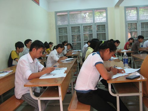 Ít HS thi tốt nghiệp môn Sử: Bộ GD&ĐT lên tiếng - ảnh 1