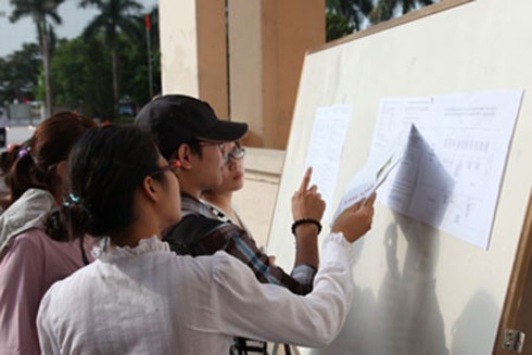 Vì sao trường ĐH Kinh tế thưởng nóng thủ khoa đầu vào 2014? - ảnh 1