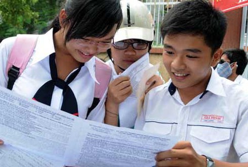 Thi Ngữ văn: Đề nghị tăng điểm phần thi nghị luận xã hội - ảnh 1