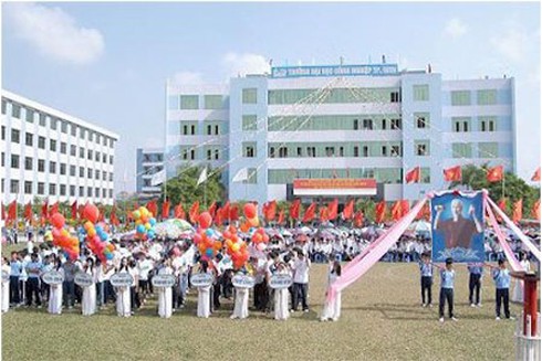 PTT Vũ Đức Đam: Hạn chế thành lập mới các trường ĐH, CĐ - ảnh 1