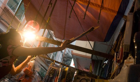 Cận cảnh khu “chợ Trời” những ngày cuối - ảnh 2