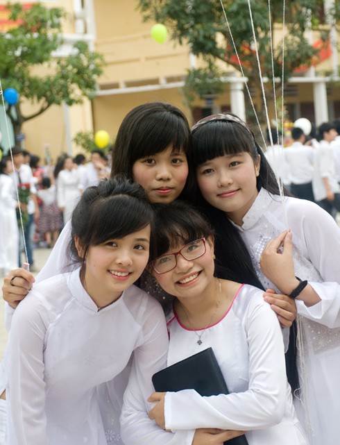 Nét đẹp nữ sinh trước giờ chia tay tuổi học trò - ảnh 12
