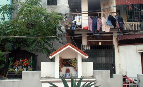 Hà Nội: Nơi người sống ở với người chết - ảnh 4