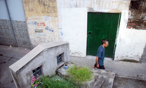 Hà Nội: Nơi người sống ở với người chết - ảnh 9