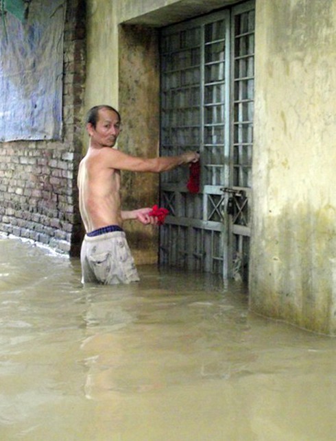 Làng gốm cổ Thổ Hà chìm trong trận lụt lịch sử - ảnh 8