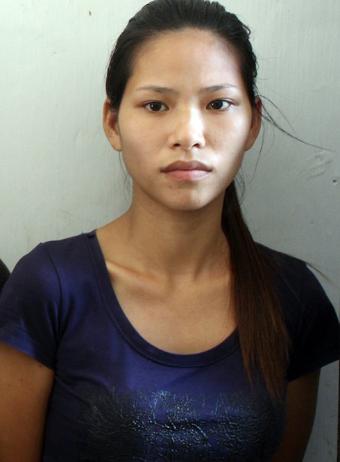 Mẹ trẻ cùng đồng bọn giở trò cưỡng đoạt tài sản - ảnh 1