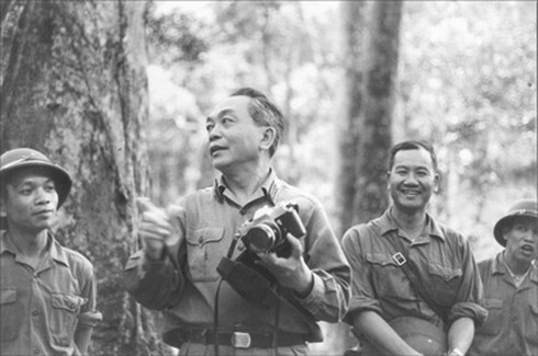 Đại tướng Võ Nguyên Giáp: Một nhà báo nhạy bén - ảnh 1