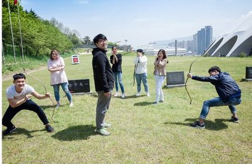 Sinh viên Cao đẳng CNTT Hữu nghị Việt-Hàn: Lập nghiệp thành công nhiều lĩnh vực - ảnh 11