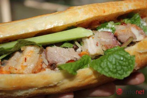 Lạ miệng với bánh mỳ heo quay Đà Nẵng tại Hà Nội - ảnh 6