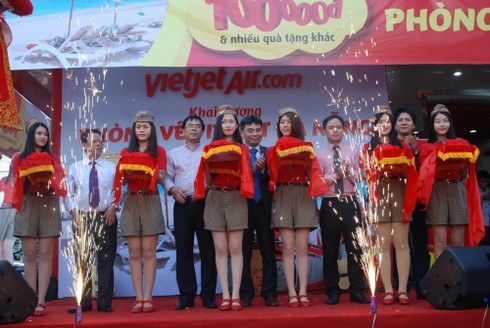 Vietjet khai trương phòng vé lớn nhất khu vực miền Trung và Tây nguyên - ảnh 4
