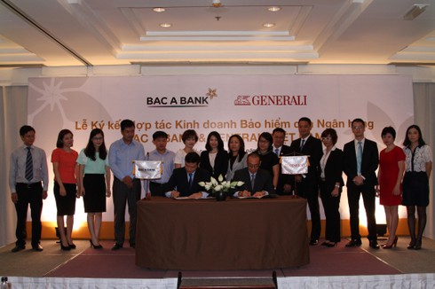 Generali VN hợp tác kinh doanh bảo hiểm với BAC A BANK - ảnh 1
