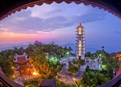Bà Nà Hills - Hiện thực ước mơ trăng mật ở Châu Âu - ảnh 6