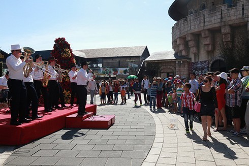 Đà nẵng: Các Khu vui chơi tăng khách đột biến dịp Tết Nguyên đán - ảnh 2