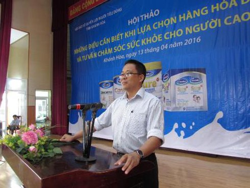 Vinamilk tiếp tục chăm sóc sức khỏe cho hơn 1.300 người cao tuổi - ảnh 1