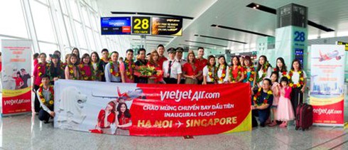 Vietjet khai trương đường bay Hà Nội – Singapore - ảnh 1