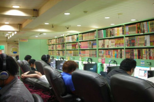 Giới trẻ Nhật Bản nghiện game trầm trọng - ảnh 1