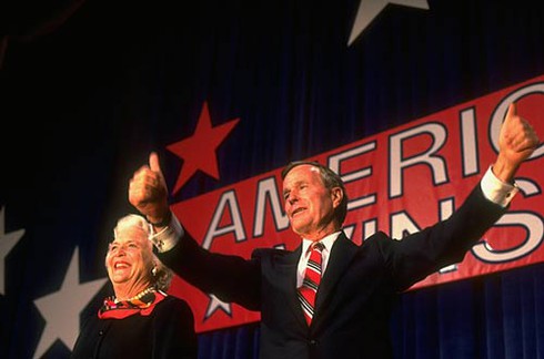 Khoảnh khắc mừng chiến thắng của các tổng thống Mỹ - ảnh 11