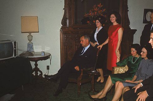 Khoảnh khắc mừng chiến thắng của các tổng thống Mỹ - ảnh 5