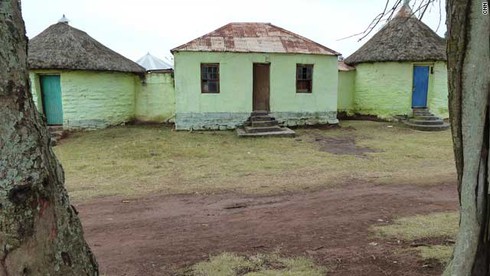 Cuộc đời vĩ đại của Nelson Mandela qua ảnh - ảnh 2