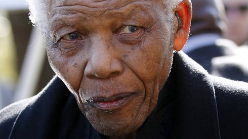 Cựu Tổng thống Nelson Mandela đang yếu đi - ảnh 1