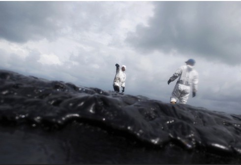 Chùm ảnh vụ tràn dầu nghiêm trọng ở khu du lịch Thái Lan - ảnh 10