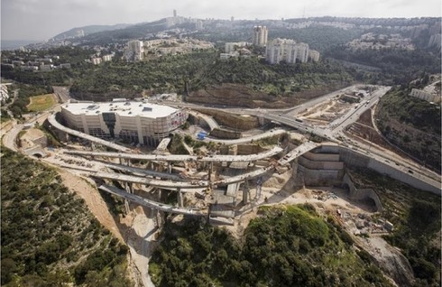 Israel: Hệ thống đường bộ bị tấn công, gây tắc nghiêm trọng - ảnh 1